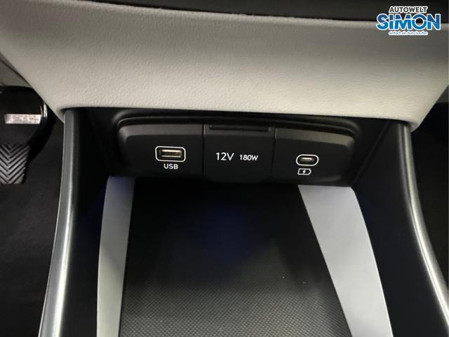 Hyundai / i20 / Rot /  /  / NAVI SHZ LED ALU RFK SHZ KLIMAAUTOMATIK 