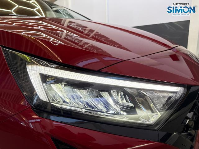 Hyundai / i20 / Rot /  /  / NAVI SHZ LED ALU RFK SHZ KLIMAAUTOMATIK 