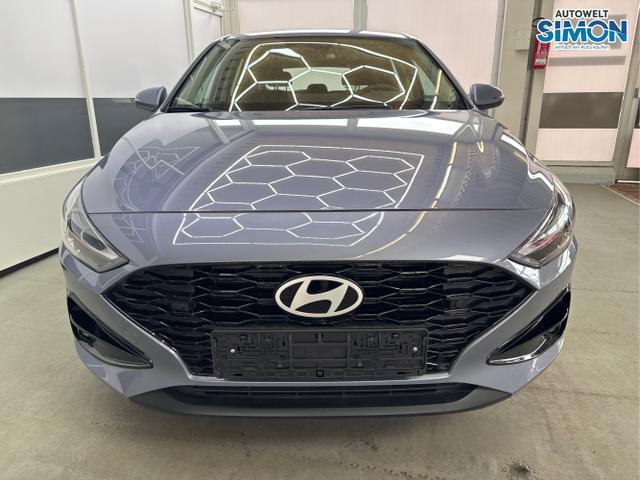 Hyundai / i30 /  /  /  / 