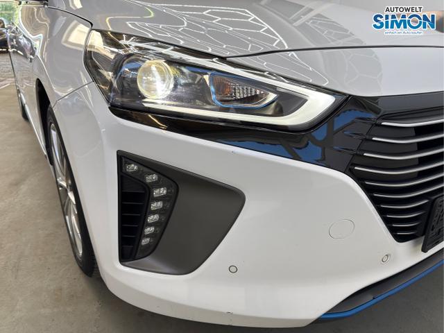 Hyundai / IONIQ /  /  /  / 