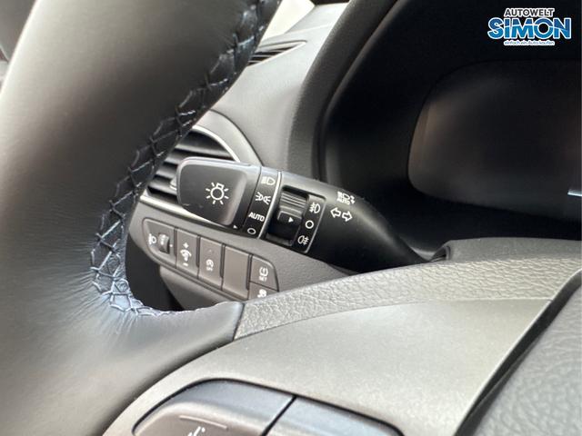 Hyundai / i30 /  /  /  / 