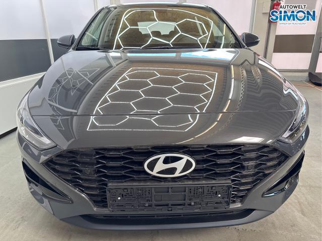 Hyundai / i30 /  /  /  / 