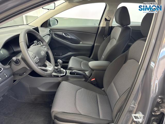Hyundai / i30 /  /  /  / 