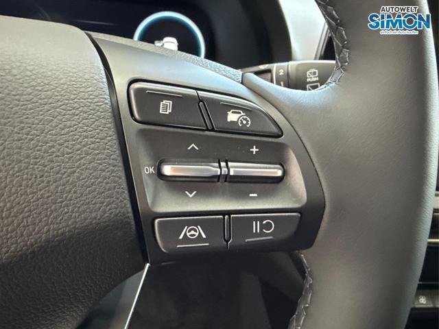 Hyundai i30 Kombi STYLE EDITION NAVI SHZ KLIMAAUTOMATIK RFK LED PDC v+h 