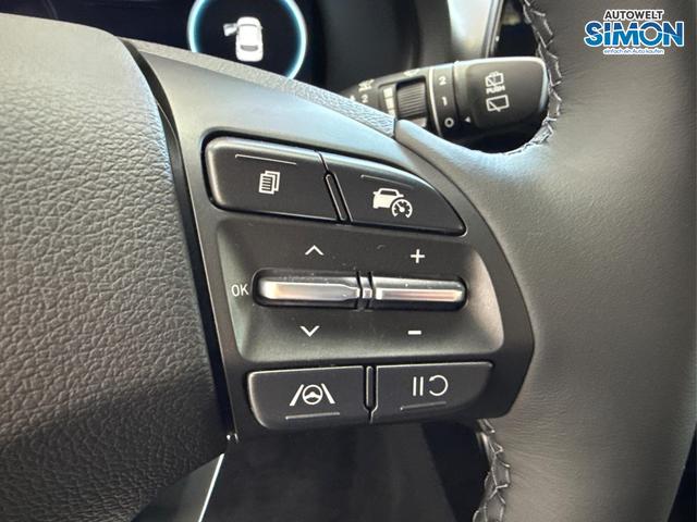 Hyundai i30 Kombi STYLE EDITION NAVI SHZ KLIMAAUTOMATIK RFK LED PDC v+h 