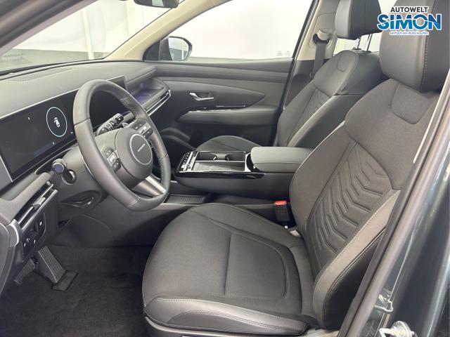 Hyundai / TUCSON /  /  /  / 