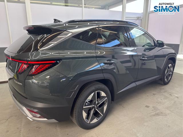 Hyundai / TUCSON /  /  /  / 
