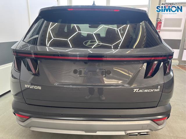 Hyundai / TUCSON /  /  /  / 