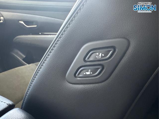 Hyundai / TUCSON /  /  /  / 