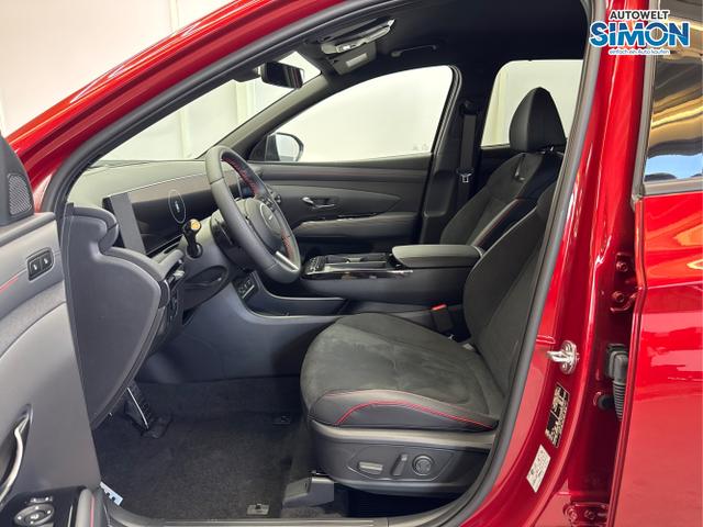 Hyundai / TUCSON /  /  /  / 