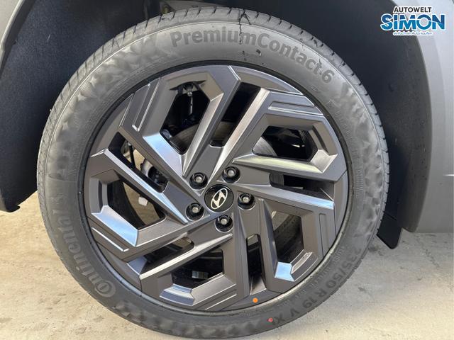 Hyundai / TUCSON /  /  /  / 