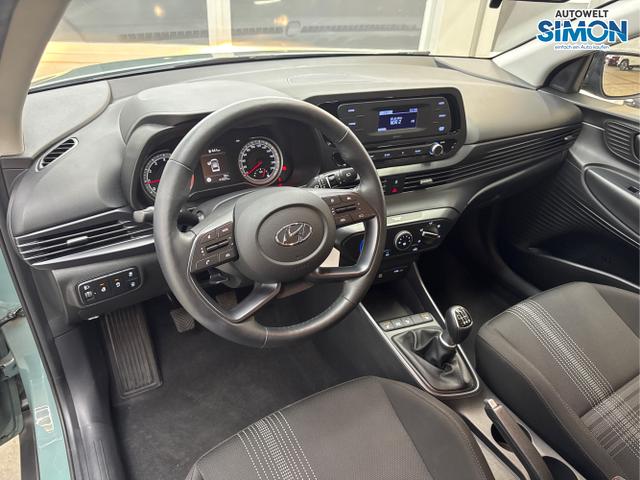 Hyundai / BAYON /  /  /  / 