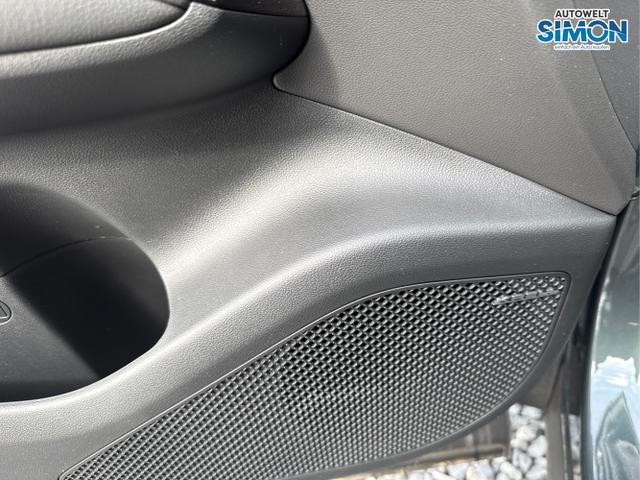 Hyundai / TUCSON / Weiß /  /  / 