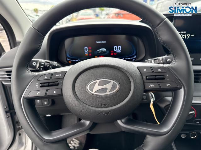Hyundai / BAYON / Weiß /  /  / 