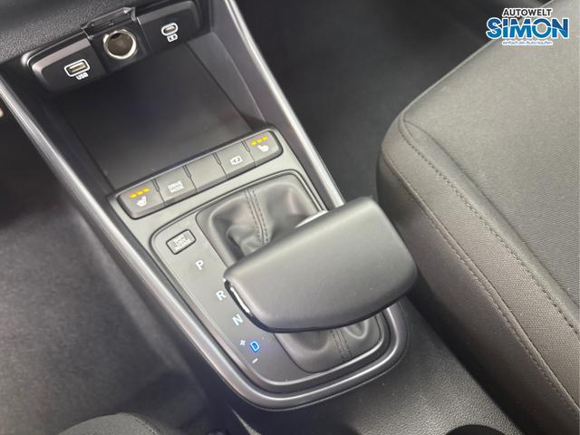 Hyundai / BAYON /  /  /  / 