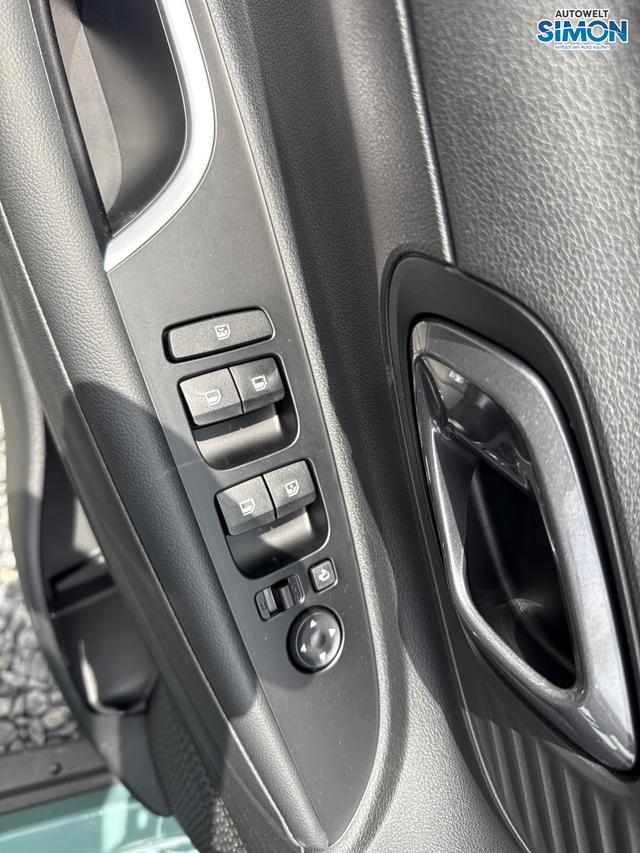 Hyundai / BAYON / Weiß /  /  / 