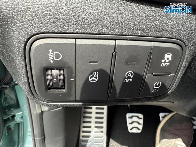 Hyundai / BAYON / Weiß /  /  / 