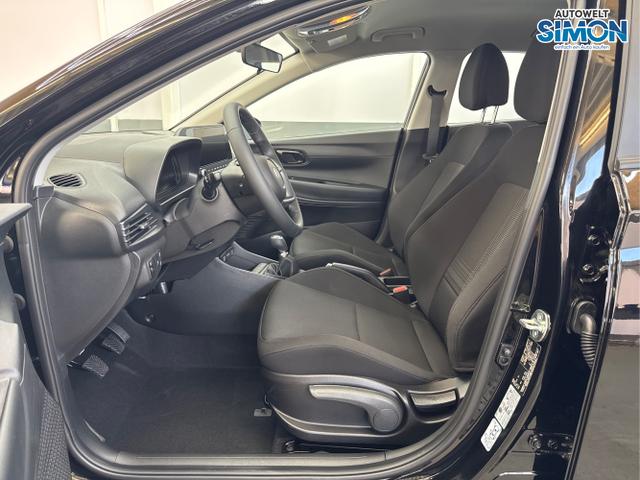 Hyundai / BAYON /  /  /  / 