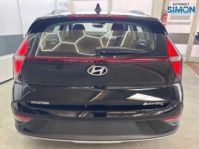 Hyundai / BAYON /  /  /  / 