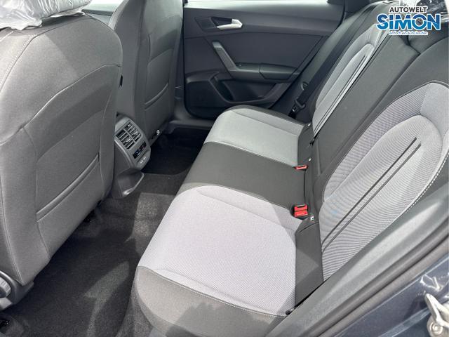 Seat / Leon / Weiß /  /  / 