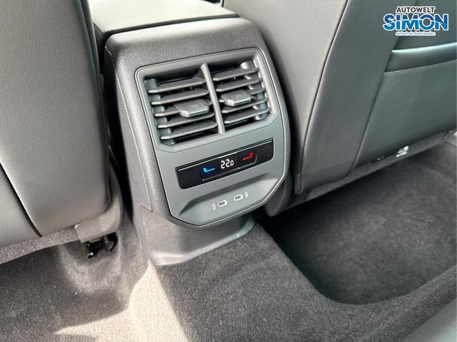 Seat / Leon / Weiß /  /  / 
