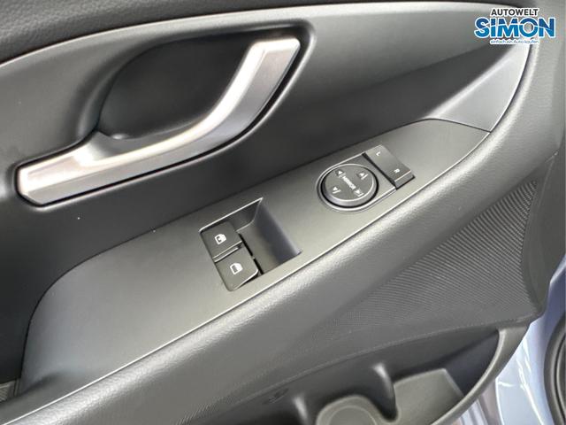 Hyundai / i30 /  /  /  / 