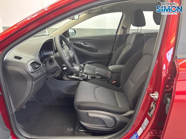 Hyundai / i30 /  /  /  / 