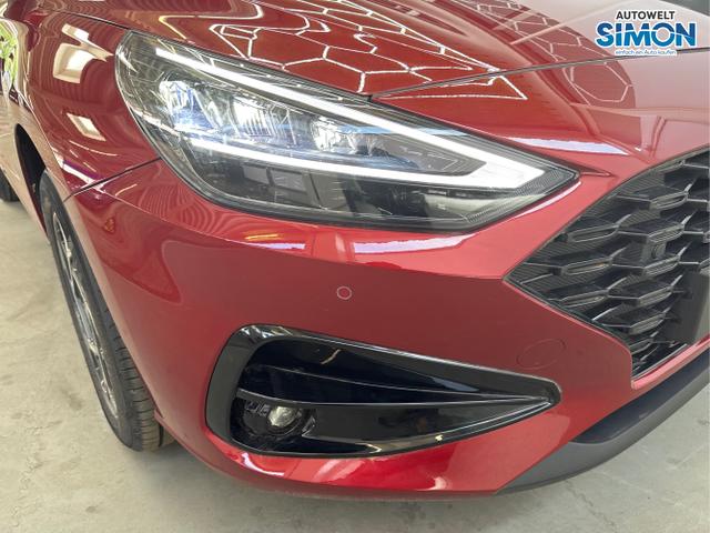 Hyundai / i30 /  /  /  / 