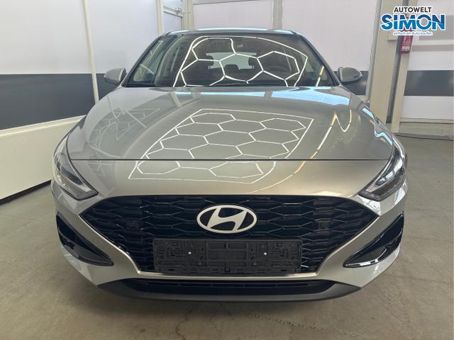Hyundai / i30 /  /  /  / 