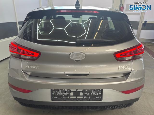 Hyundai / i30 /  /  /  / 