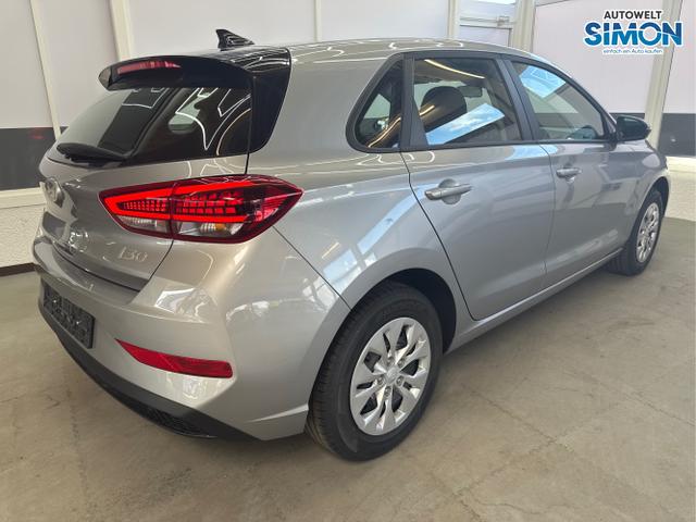 Hyundai / i30 /  /  /  / 