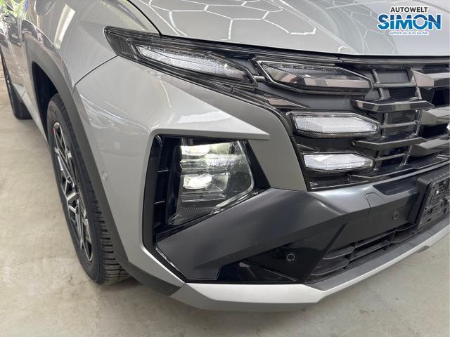 Hyundai / TUCSON /  /  /  / 