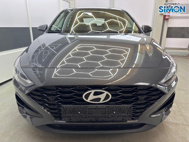 Hyundai / i30 /  /  /  / 