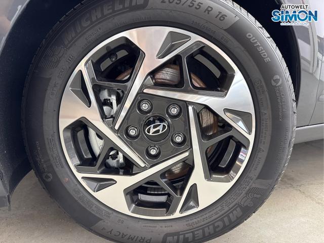 Hyundai / i30 /  /  /  / 
