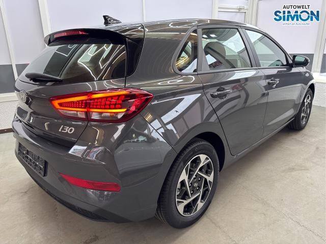Hyundai / i30 /  /  /  / 