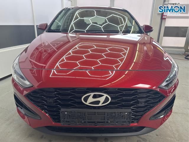Hyundai / i30 /  /  /  / 