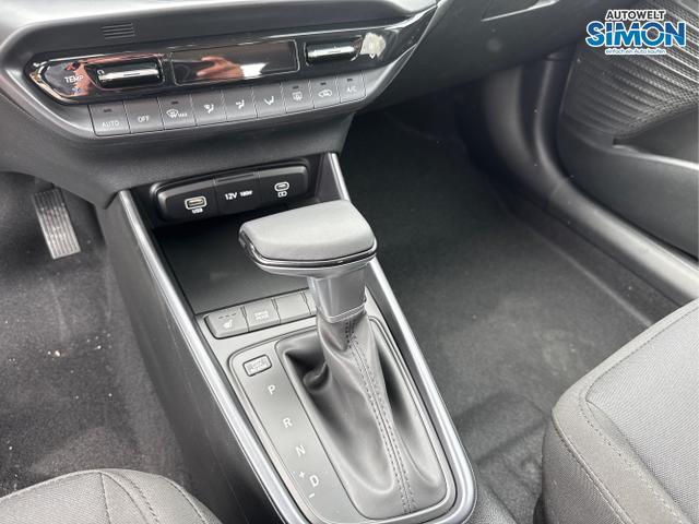 Hyundai / i20 / Rot /  /  / DCT WP KLIMAAUTOMATIK NAVI RFK TEMPOMAT