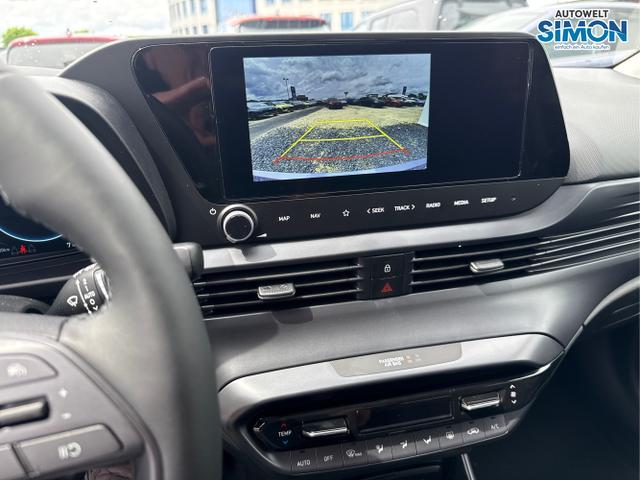 Hyundai / i20 / Blau /  /  / DCT WP KLIMAAUTOMATIK NAVI RFK TEMPOMAT