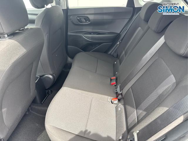 Hyundai / i20 / Blau /  /  / DCT WP KLIMAAUTOMATIK NAVI RFK TEMPOMAT