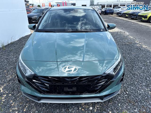 Hyundai / i20 / Grün /  /  / NAVI SHZ LED ALU RFK SHZ KLIMAAUTOMATIK 