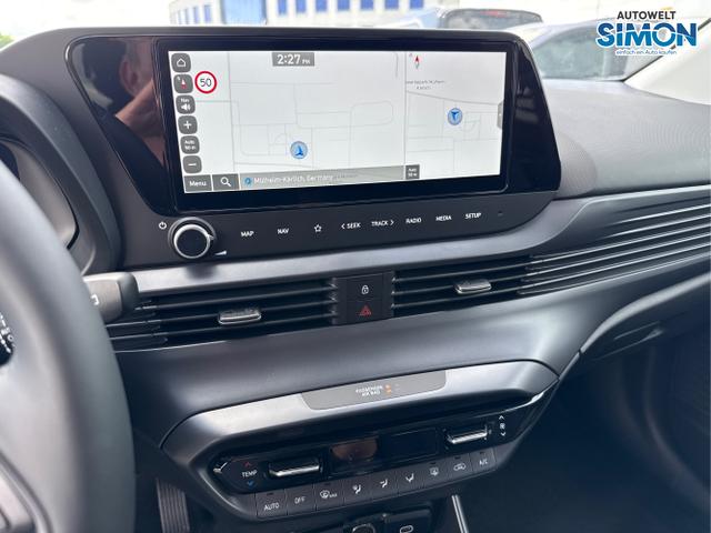 Hyundai / i20 / Grün /  /  / NAVI SHZ LED ALU RFK SHZ KLIMAAUTOMATIK 