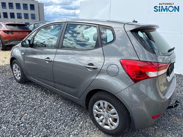 Hyundai / ix20 / Grau /  /  / 
