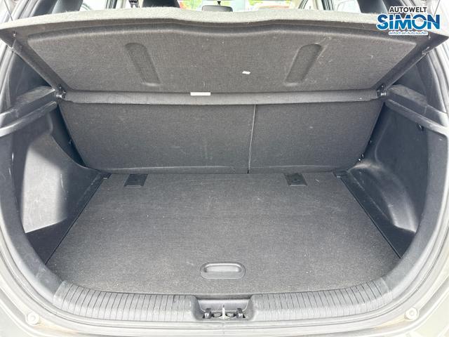 Hyundai / ix20 / Grau /  /  / 