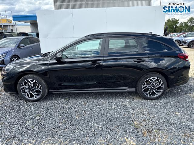 Hyundai / i30 / Schwarz /  /  / N-LINE SHZ NAVI PDC RFK