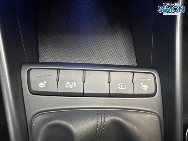 Hyundai i20 STYLE FL NAVI SHZ LED ALU RFK KLIMAAUTOMATIK 