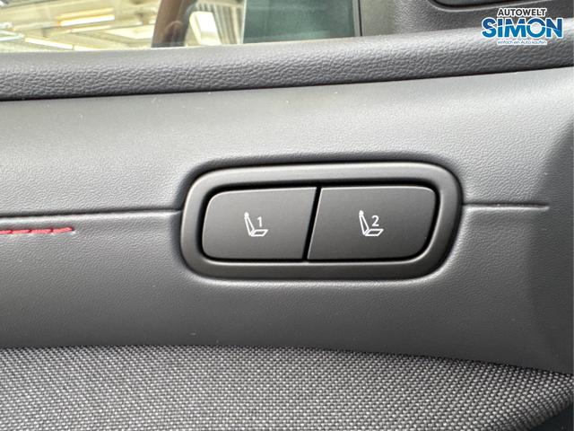 Hyundai / TUCSON /  /  /  / 