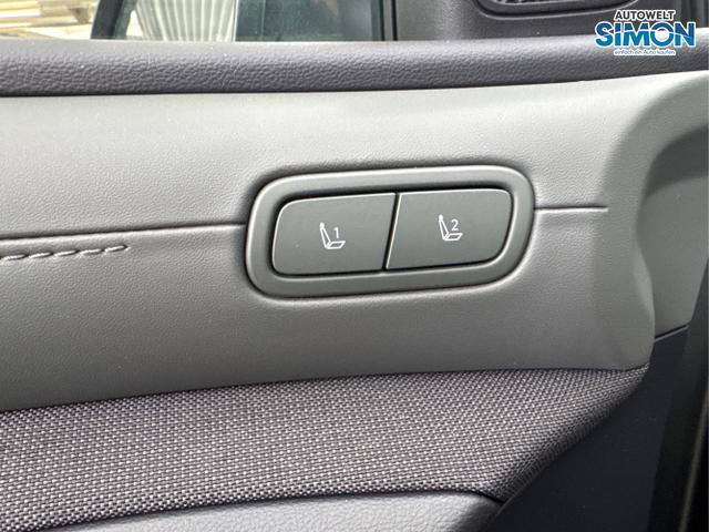 Hyundai / TUCSON /  /  /  / 