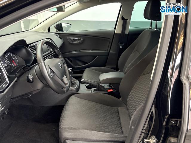 Seat / Leon / Schwarz /  /  / NAVI SHZ LED 