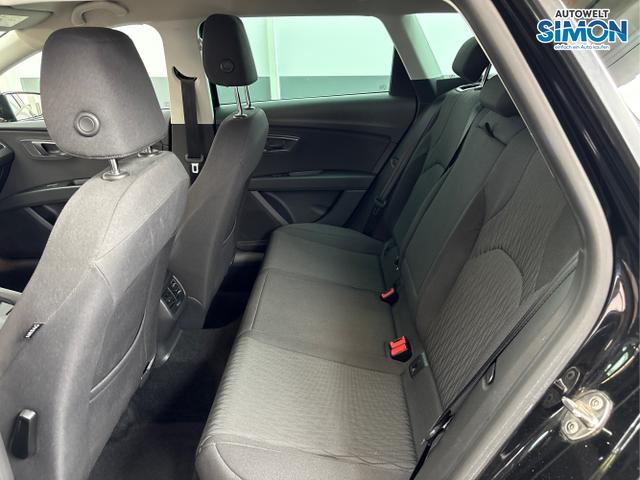 Seat / Leon / Schwarz /  /  / NAVI SHZ LED 