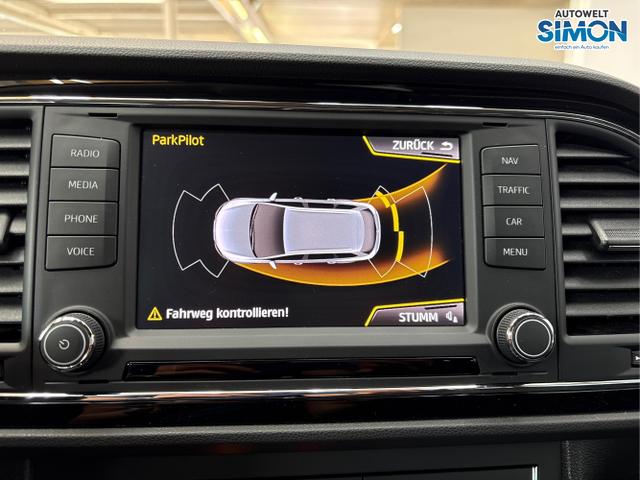 Seat / Leon / Schwarz /  /  / NAVI SHZ LED 